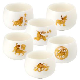 tasses en porcelaine